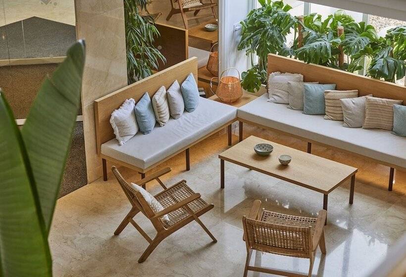 Aparthotel Ponent Mar