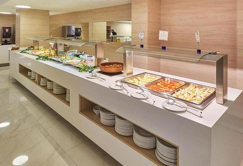 Aparthotel y Hotel Paguera Beach