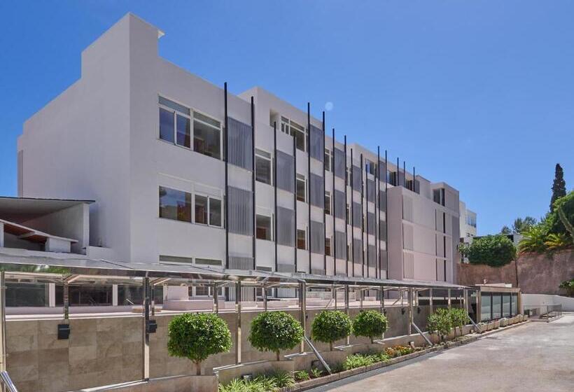 Aparthotel y Hotel Paguera Beach
