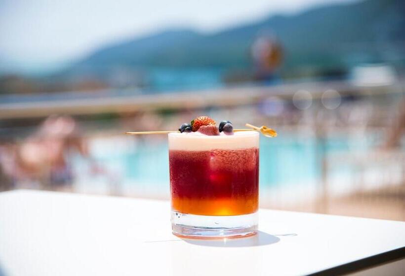 Casa Luis Apartments