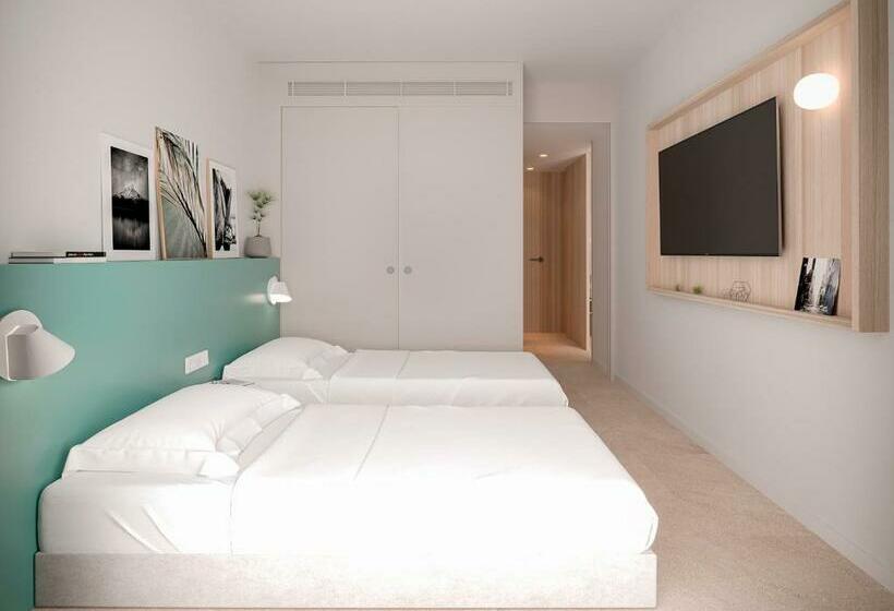 Prinsotel La Caleta Hotel y Apartamentos