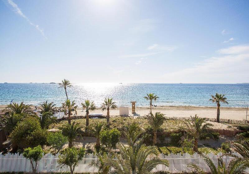 Grand Palladium White Island Resort & Spa