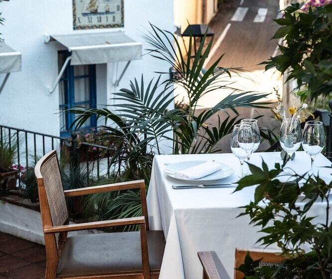 Hostal De La Plaça