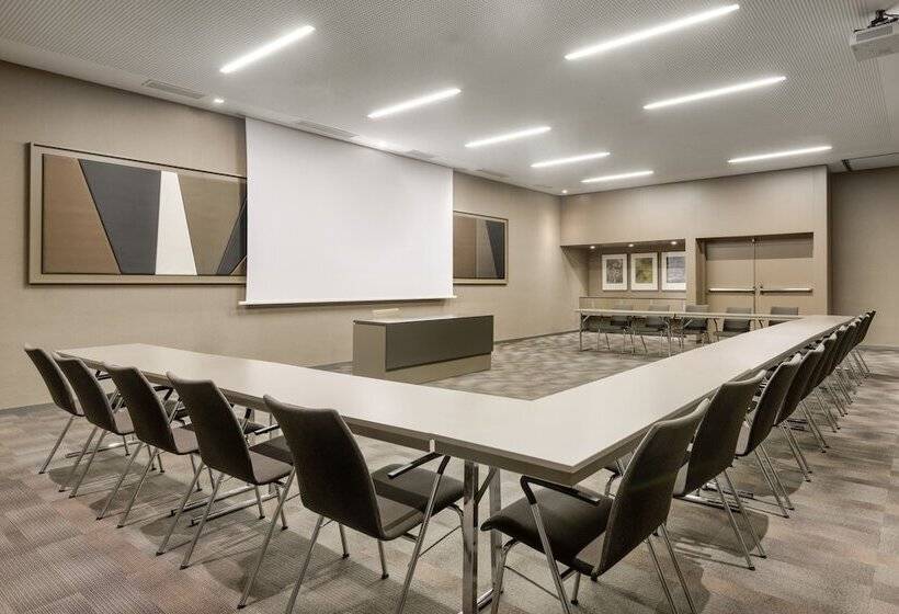 Ac Hotel San Cugat By Marriott