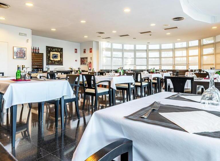 בית מלון כפרי Air Penedès