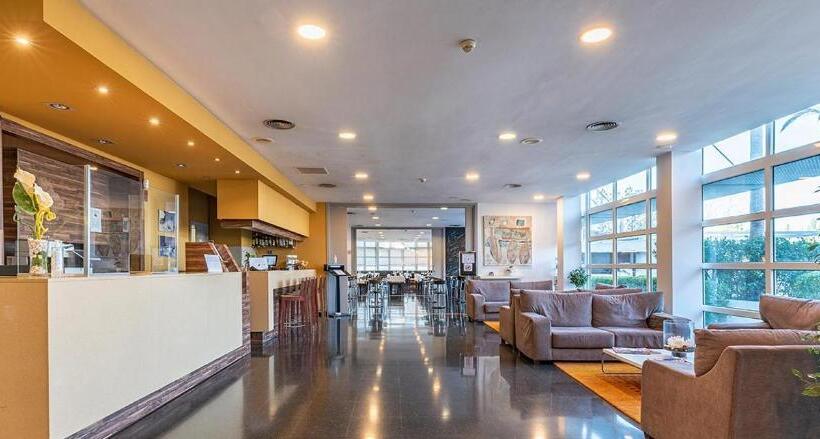 בית מלון כפרי Air Penedès