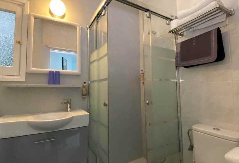 هتل Alexandra Sitges