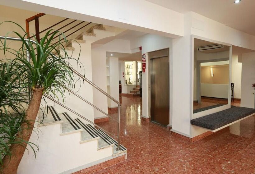 هتل Alguer Camp Nou