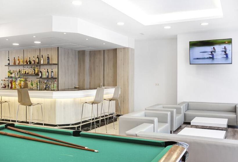 Aluasun Continental Park Hotel & Apartments