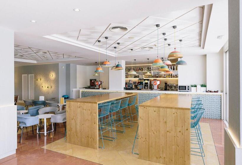 ホテル Aluasun Torrenova