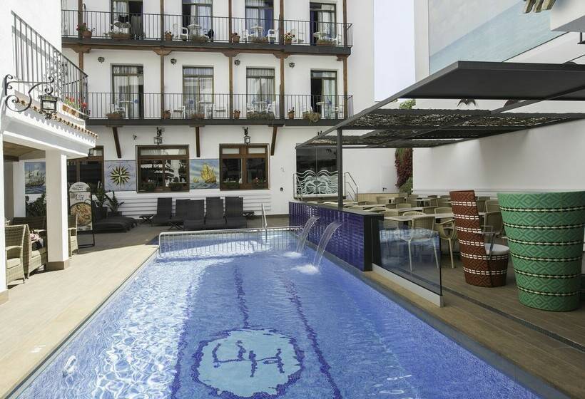 Hotel & Apartamentos Neptuno