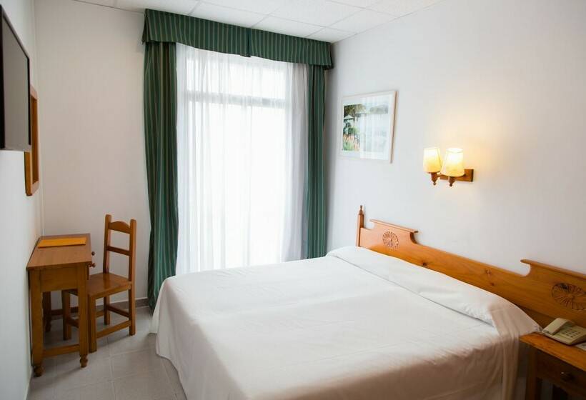 Hotel & Apartamentos Neptuno