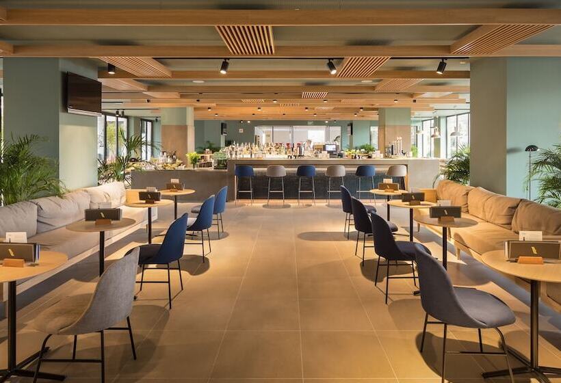 Aqua Hotel Silhouette & Spa   Adults Only