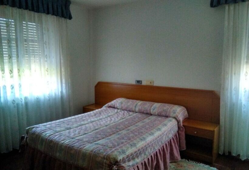 هتل Arco San Juan