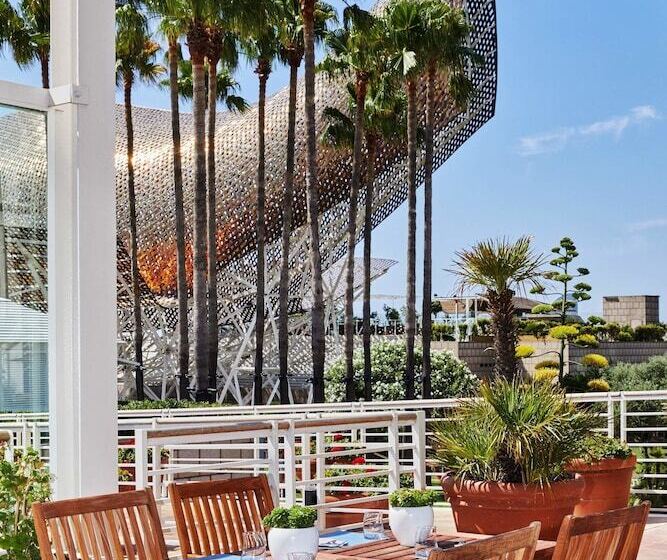 Отель Arts Barcelona