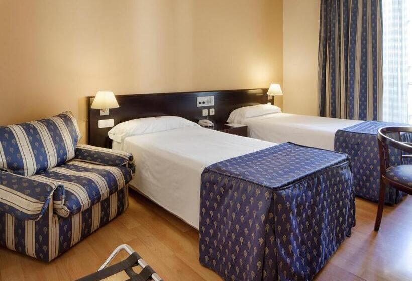 בית מלון כפרי Atlantis