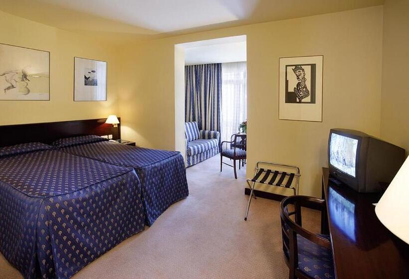 בית מלון כפרי Atlantis