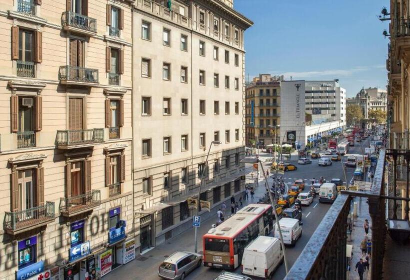 בית מלון כפרי Atlantis