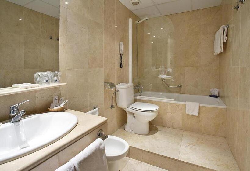 בית מלון כפרי Atlantis