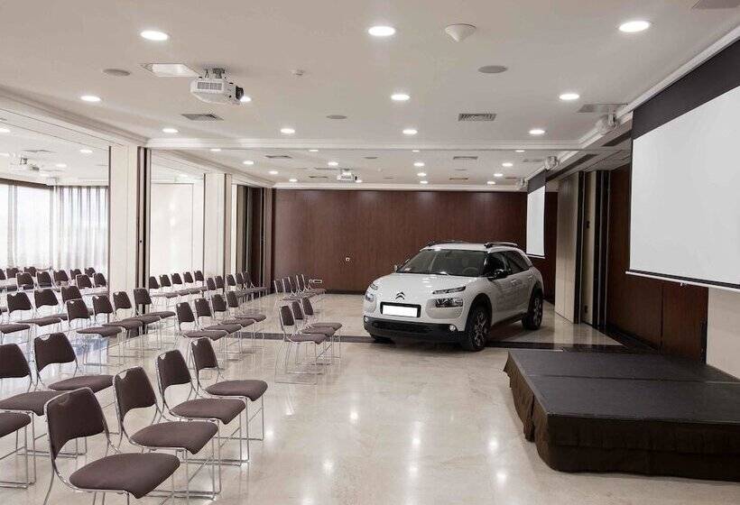 Отель Augusta Barcelona Valles