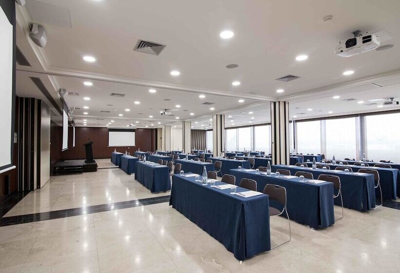 Отель Augusta Barcelona Valles