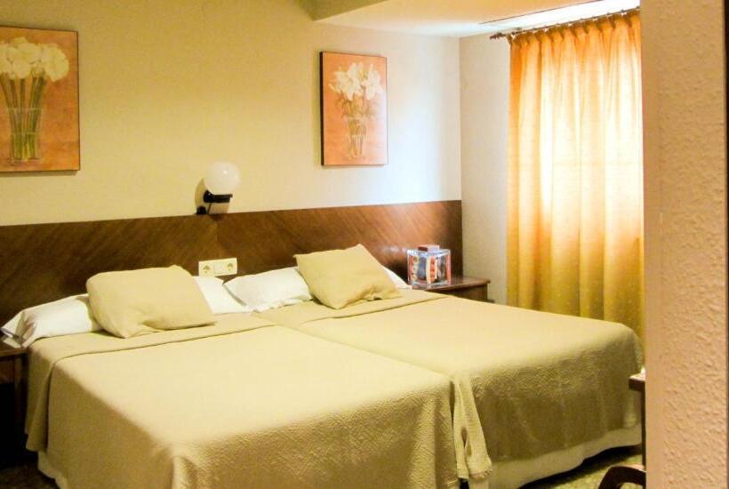 בית מלון כפרי Avenida