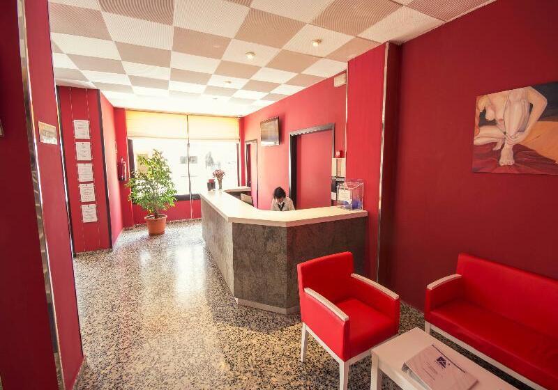 Azuline Hotel Llevant