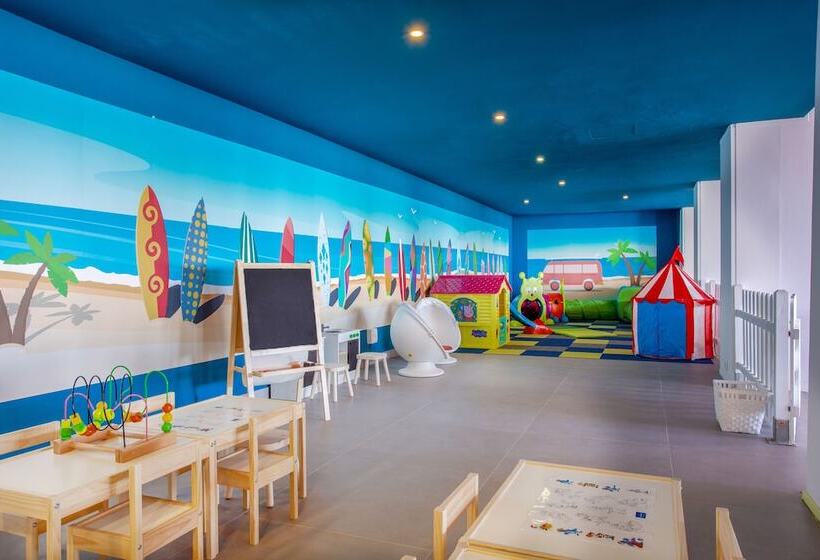 هتل Bahia Principe Sunlight Coral Playa