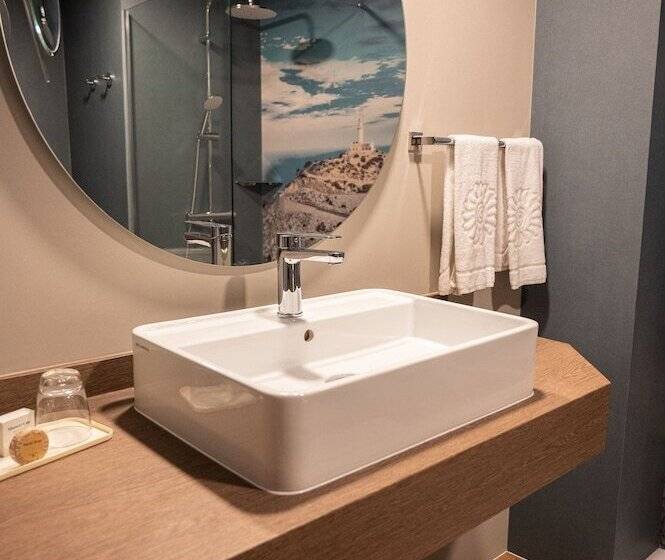 هتل Bahia Principe Sunlight Coral Playa