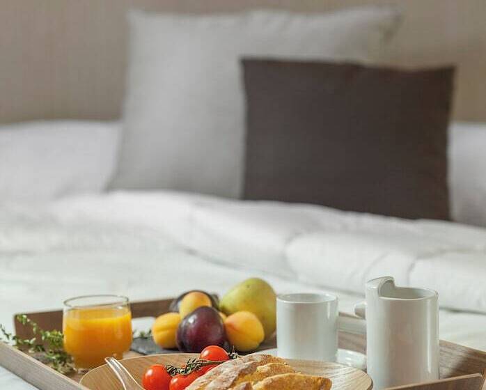 فندق Balneario De Cofrentes