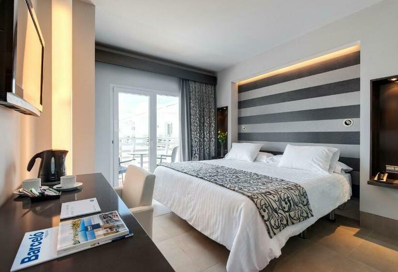 בית מלון כפרי Barceló Hamilton Menorca Adults Only