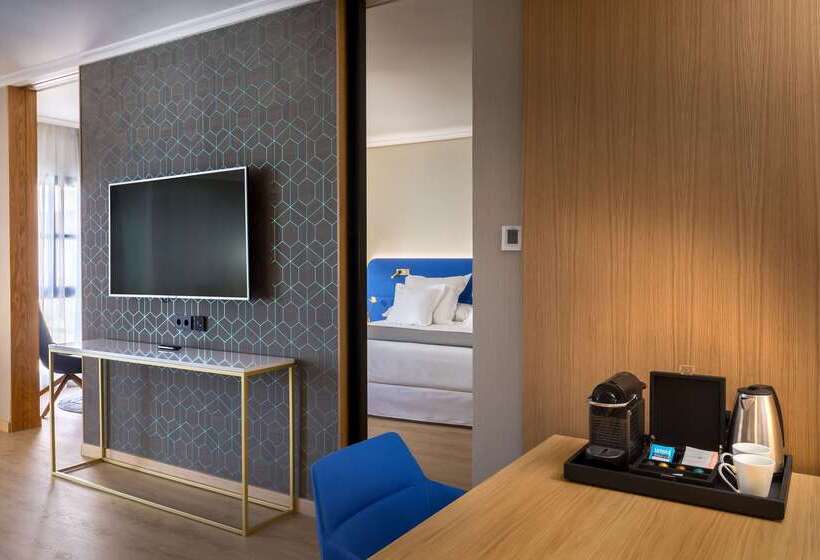 هتل Barcelo  Caceres V Centenario