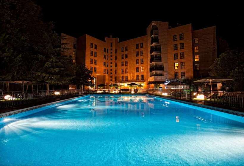 هتل Barcelo  Caceres V Centenario