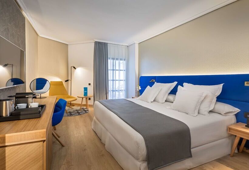 هتل Barcelo  Caceres V Centenario