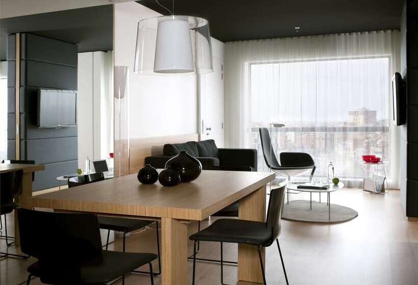 Отель Barcelo Sants