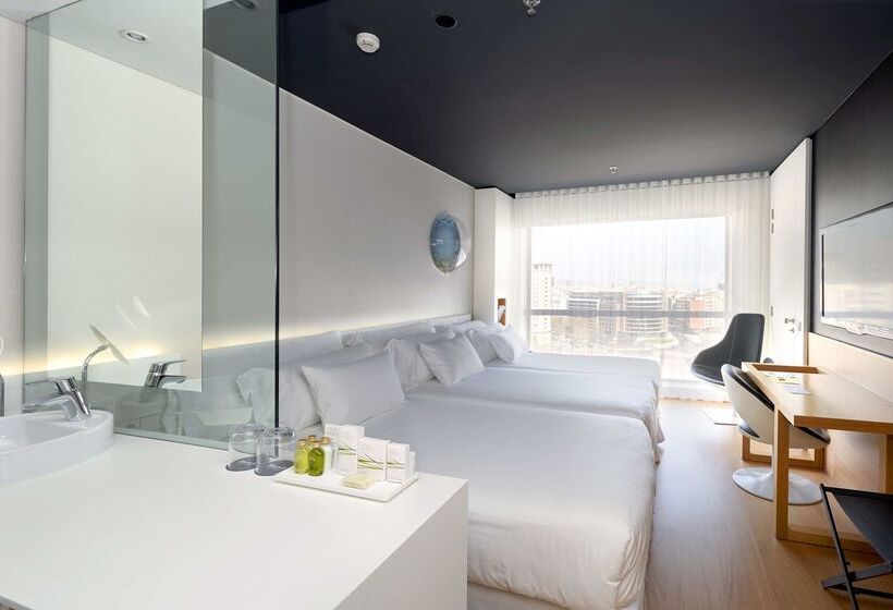 Отель Barcelo Sants