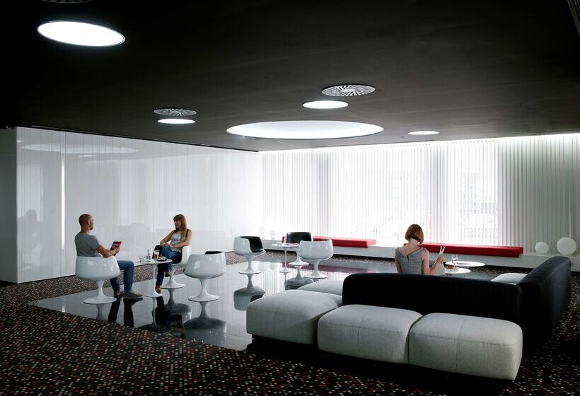 Отель Barcelo Sants