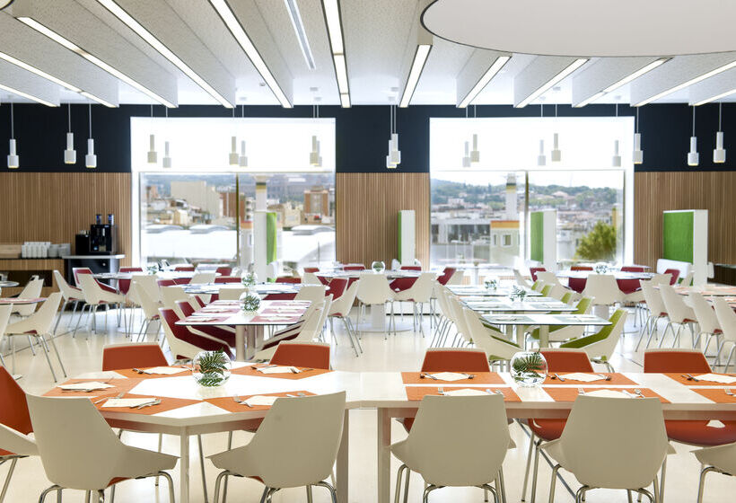 Отель Barcelo Sants