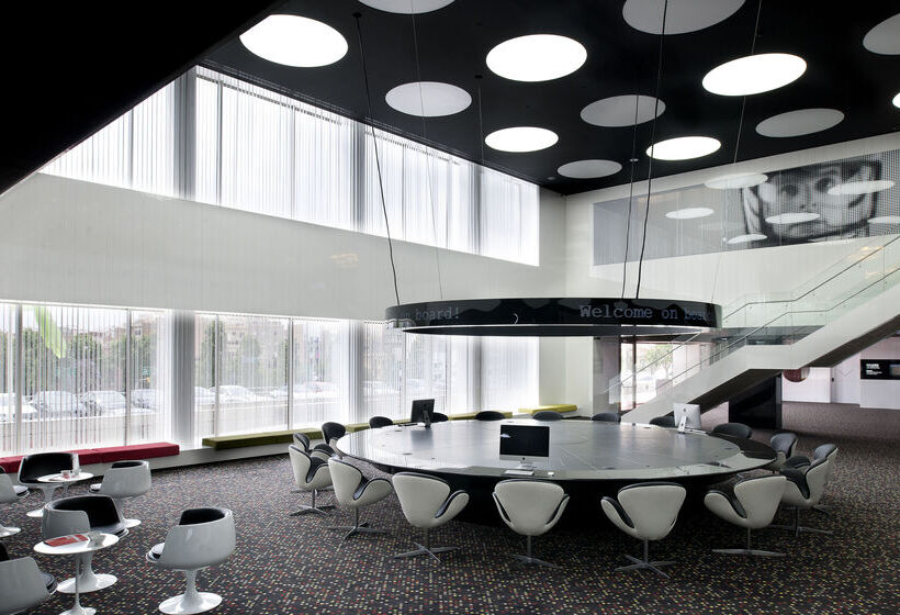 Отель Barcelo Sants