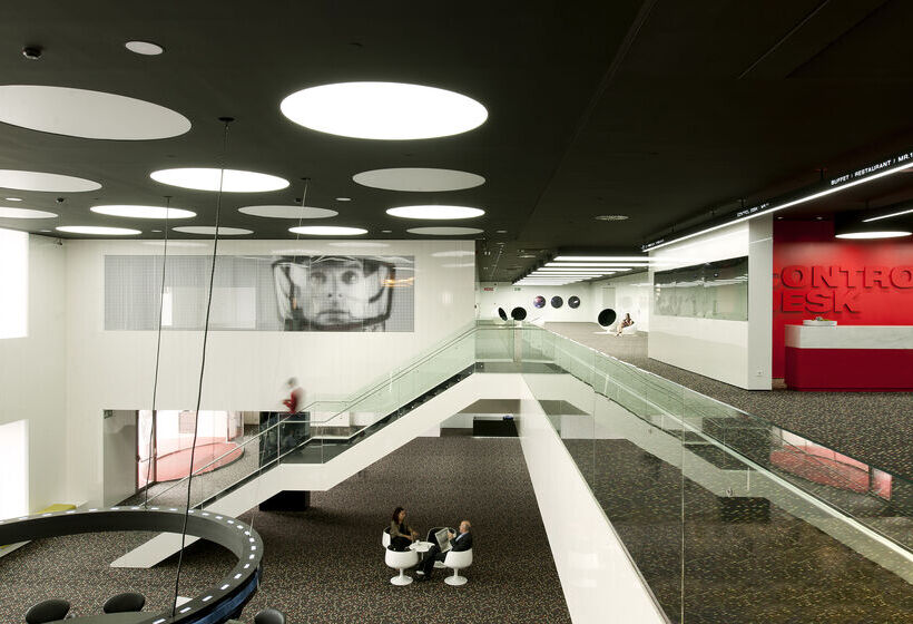 Отель Barcelo Sants