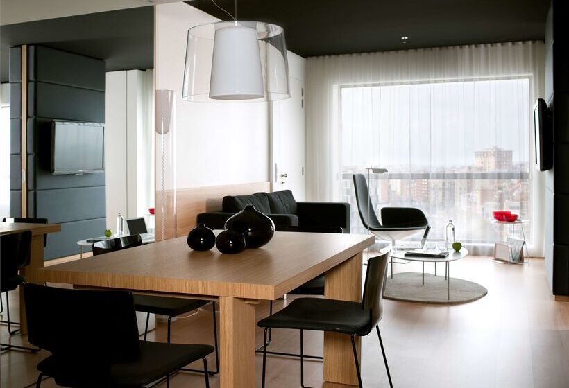 Отель Barcelo Sants