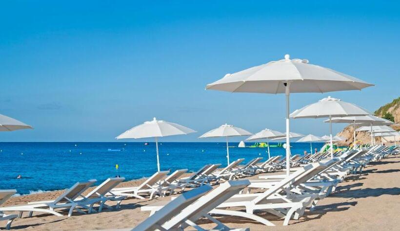 호텔 Bernat II  4* Sup