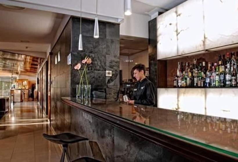 Best Western Plus Hotel Alfa Aeropuerto