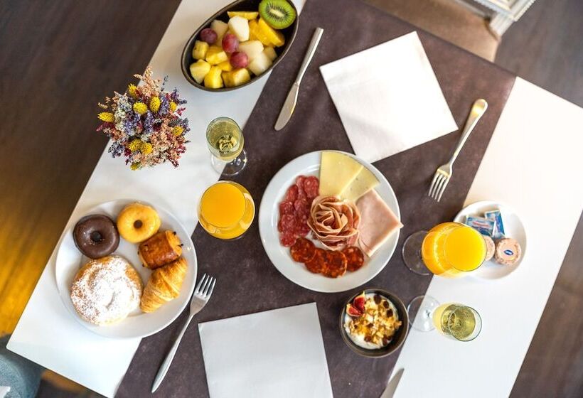 ホテル Blancafort Spa Termal