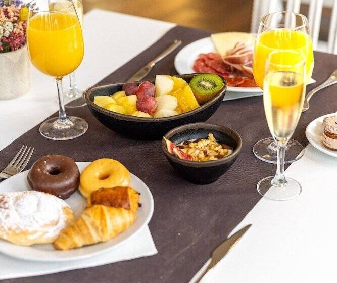 ホテル Blancafort Spa Termal