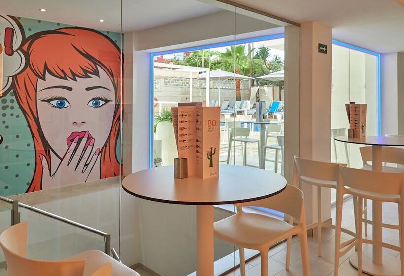 ホテル Bq Carmen Playa Adults Only