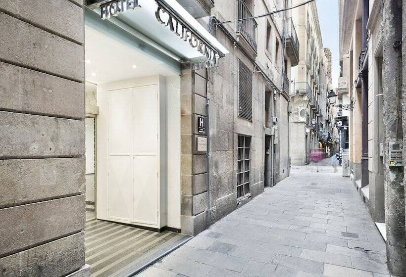 Отель California