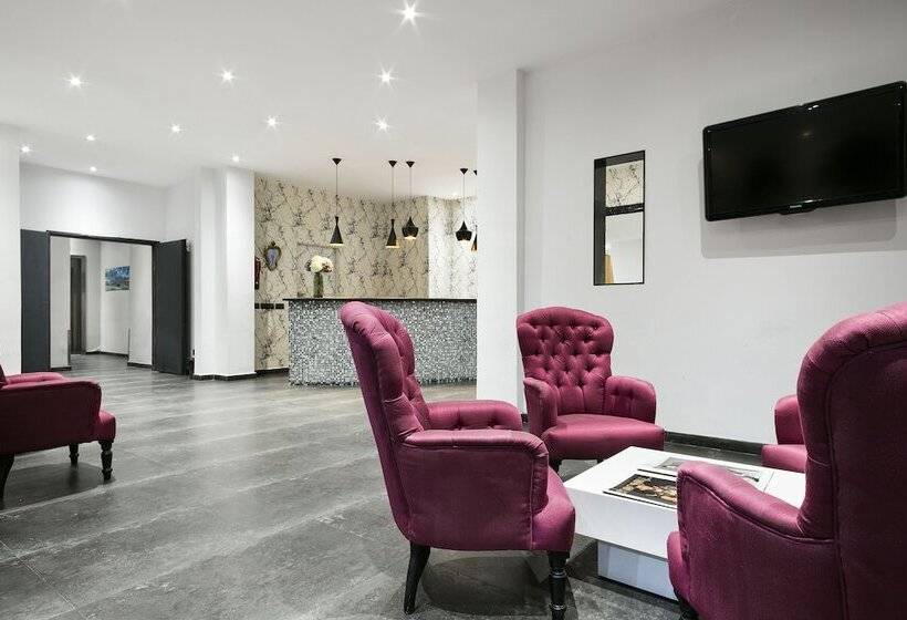 Отель California