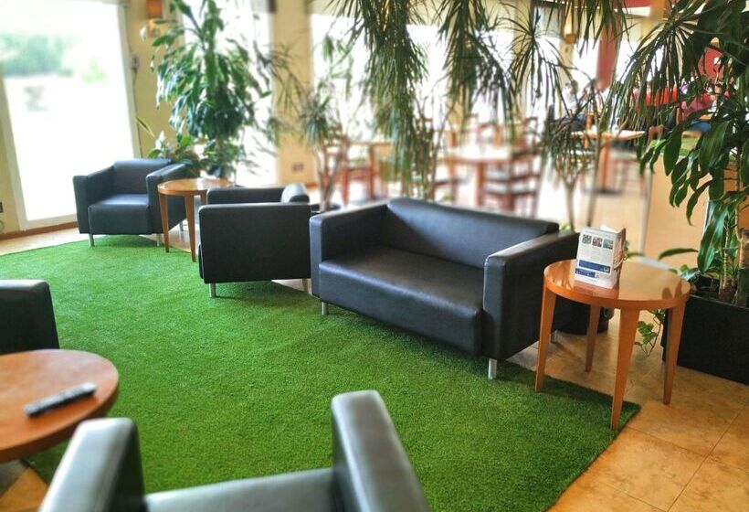 酒店 Travelodge Barcelona del Vallès