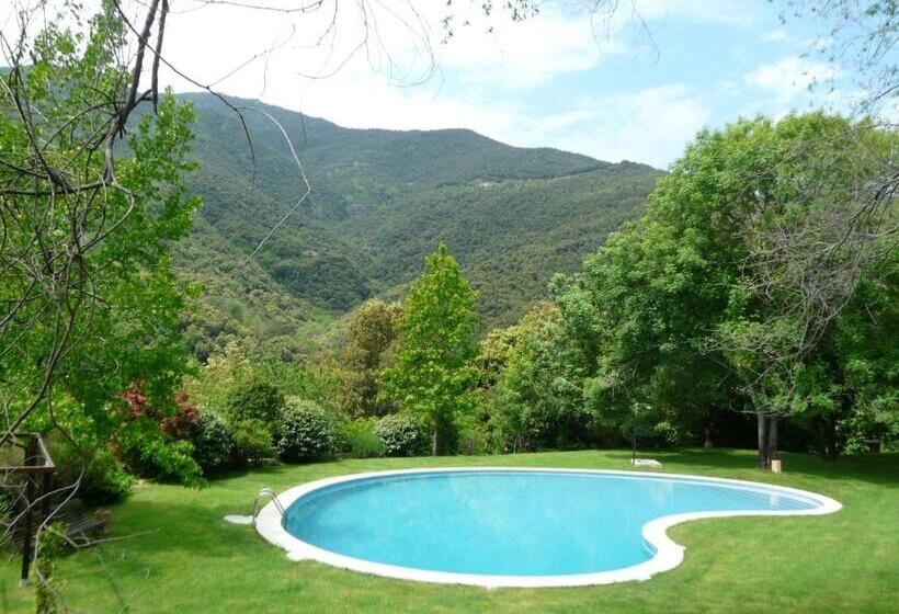 Отель Can Barrina